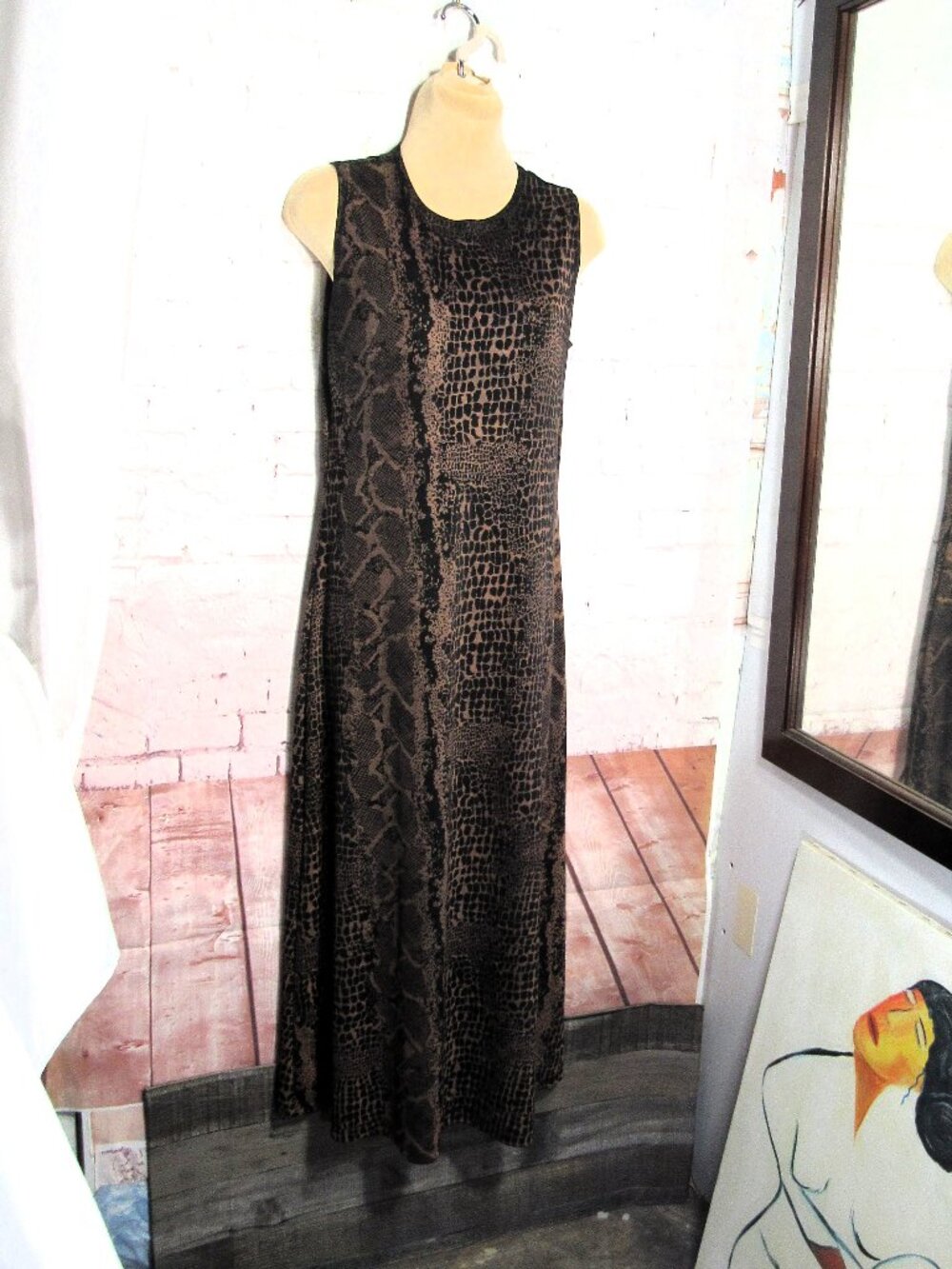 RONNI NICOLE TRAVEL KNIT MAXI PYTHON PRINT DRESS  MEDIUM - Picture 6 of 11